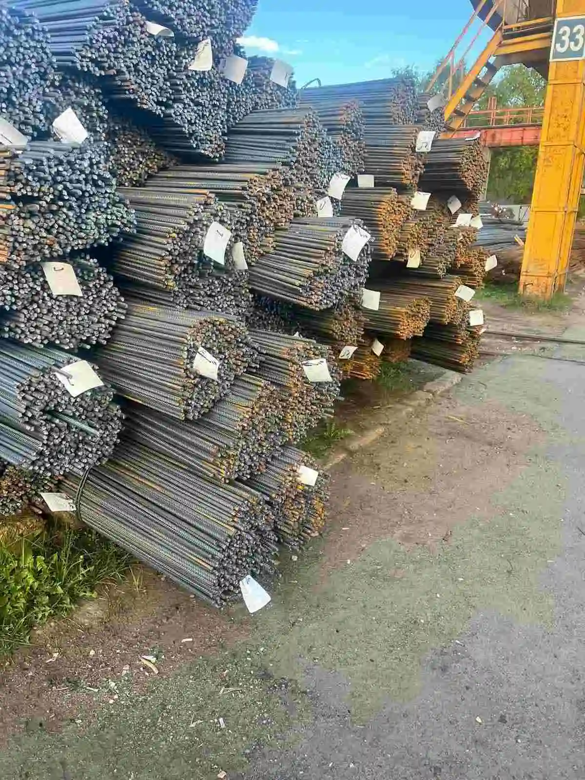 Фото В чем отличие арматуры от круга